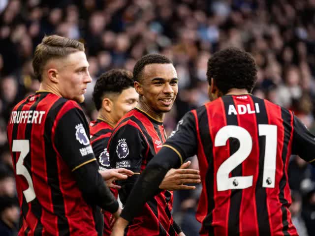 Nhận định Bournemouth vs Leeds 02h00 ngày 23/04, Premier League - Ảnh 1.