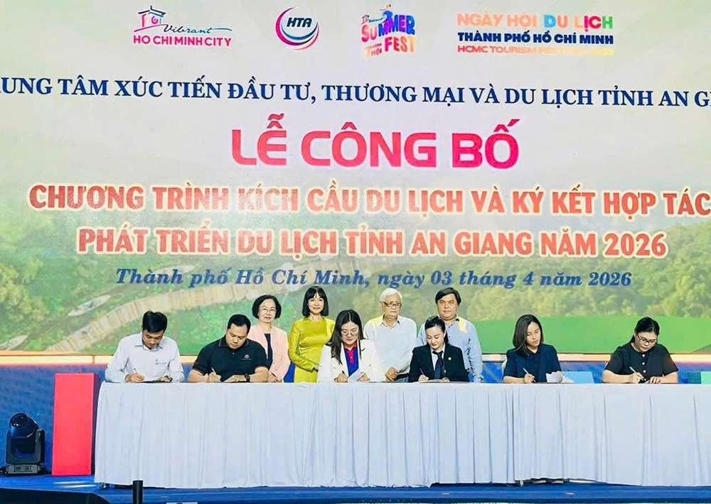 Du Lịch Bình Minh tham dự Lễ ký kết hợp tác phát triển du lịch An Giang 2026 - Ảnh 3.
