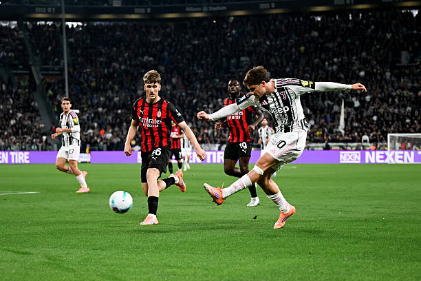 AC Milan vs Juventus là trận cầu tâm điểm vòng 34 Serie A