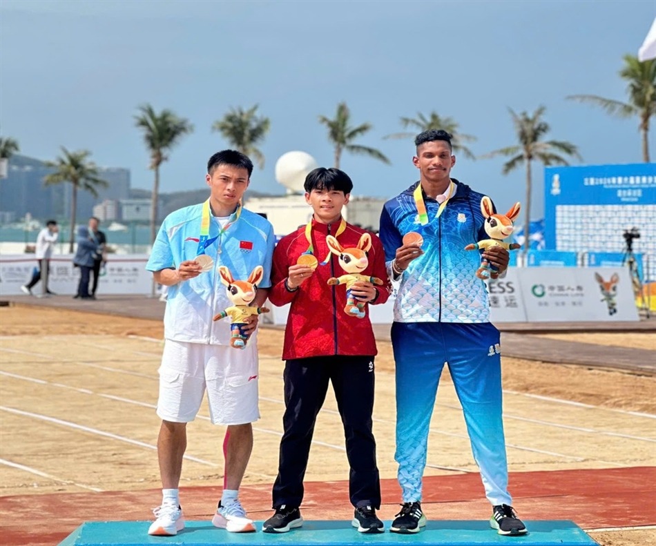 Hơn đối thủ Trung Quốc đúng 3cm, VĐV của Việt Nam giành tấm HCV thứ 2 ở giải châu Á 2026 - Ảnh 1.