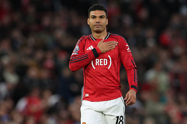 Rạng sáng 28/4, Casemiro trở thành người hùng giúp Manchester United đánh bại Brentford 2-1 tại vòng 34 Ngoại hạng Anh.