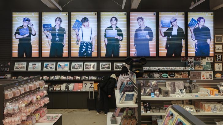 Kim ngạch xuất khẩu K-pop của Hàn Quốc lần đầu vượt 100 triệu USD - Ảnh 1.