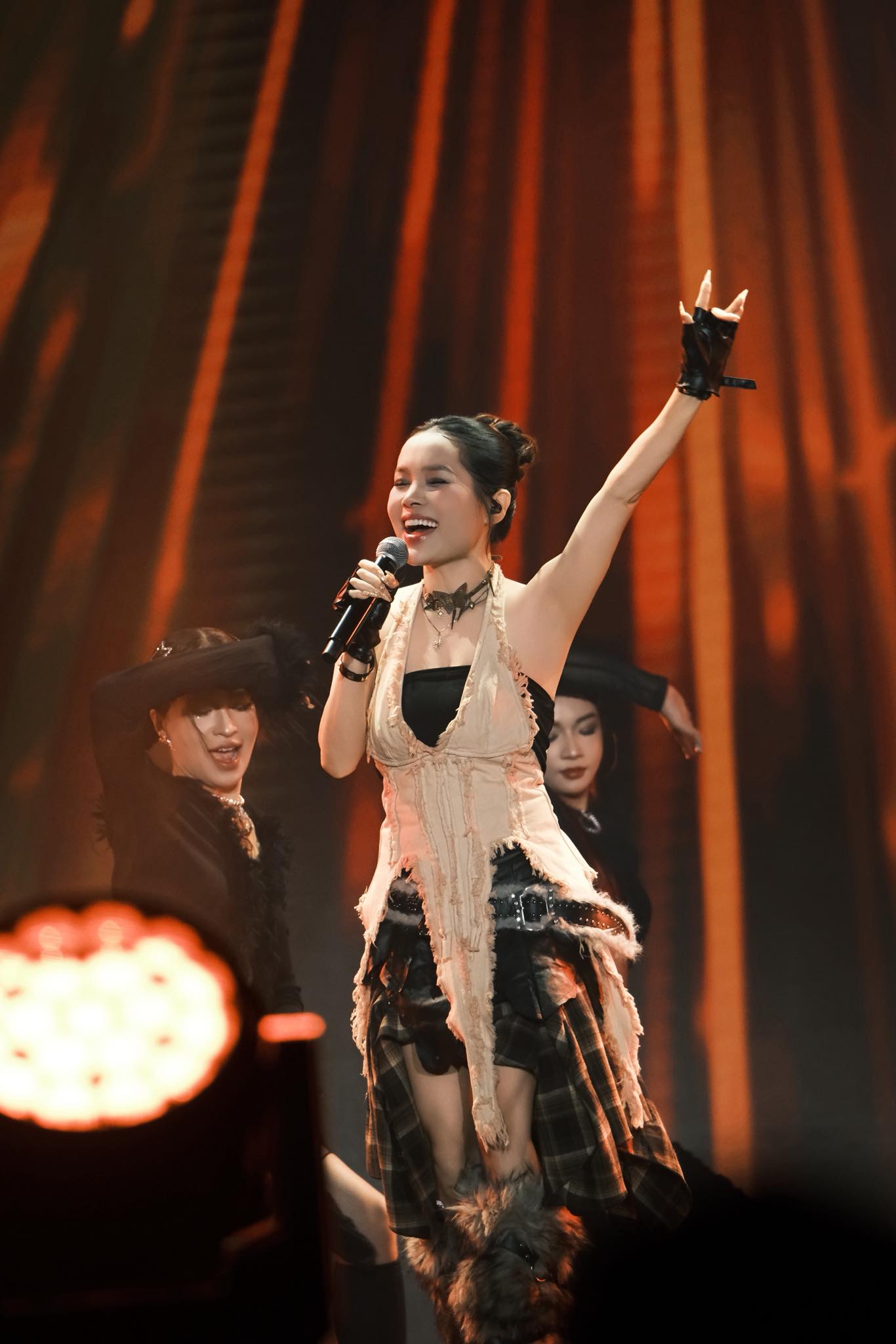 Nghệ sĩ nói gì về hát nhép? Đồng tình: Cấm! - Ảnh 4.