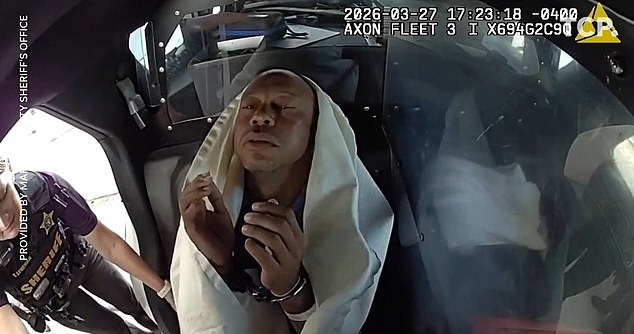 Bạn gái Tiger Woods chính thức lên tiếng trước bê bối của tay golf huyền thoại - Ảnh 2.