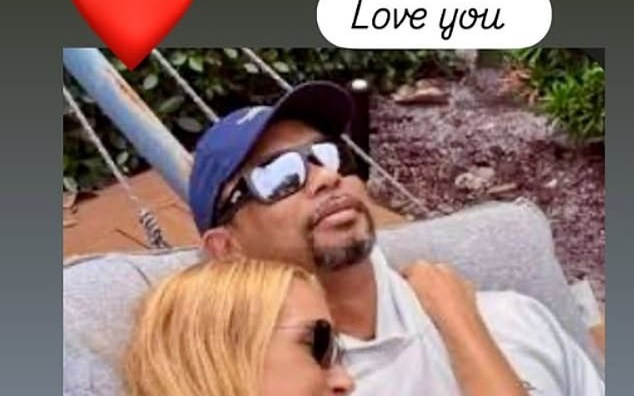 Bạn gái Tiger Woods chính thức lên tiếng trước bê bối của tay golf huyền thoại