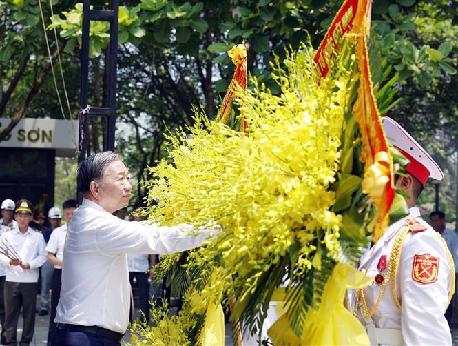 Ngày 30/4 và hành trình viết tiếp bản lĩnh Việt Nam - Ảnh 1.