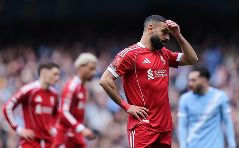 Hai sắc thái trái ngược của Salah và Haaland - Ảnh 1.