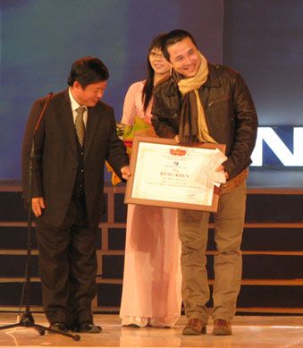 Nhạc sĩ Lê Minh Sơn: Giải thưởng Cống hiến góp phần định hình giá trị trong đời sống âm nhạc - Ảnh 1.