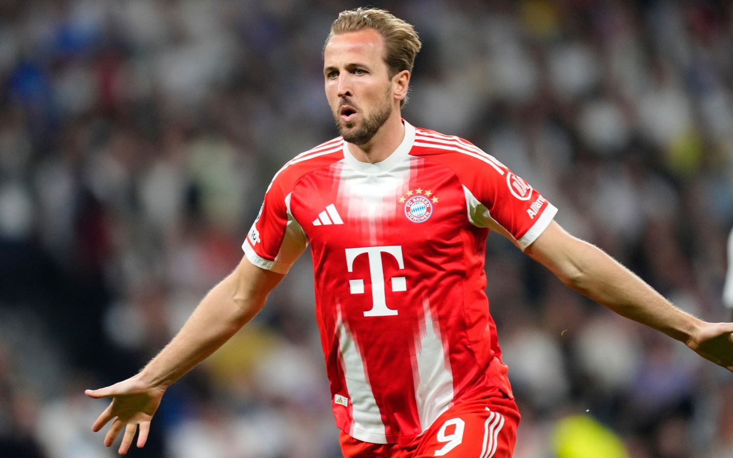 Bayern Munich hạ Real Madrid ngay tại thánh địa Bernabeu