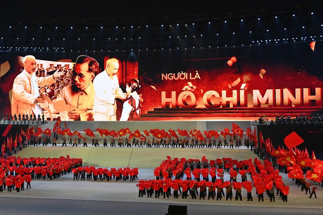 Chuỗi chương trình nghệ thuật kỷ niệm 136 năm Ngày sinh Chủ tịch Hồ Chí Minh - Ảnh 1.