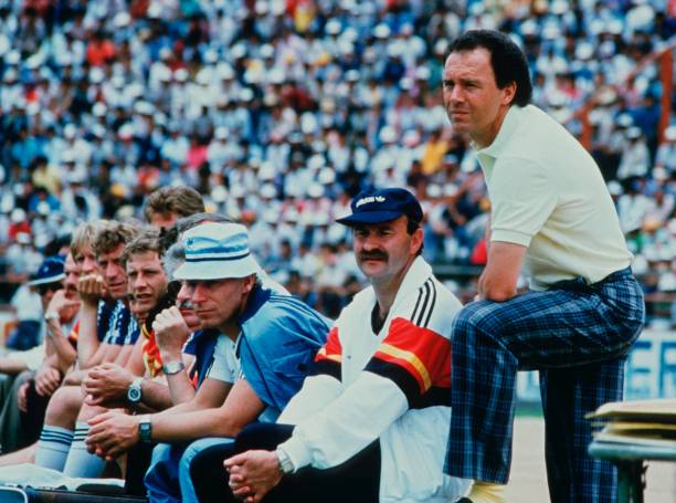 World Cup trong tôi: Mexico 86, tôi ngưỡng mộ Franz Beckenbauer từ đó - Ảnh 4. World Cup trong tôi: Mexico 86, tôi ngưỡng mộ Franz Beckenbauer từ đó - Ảnh 4.