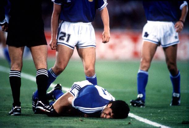 World Cup trong tôi: Italia 90 và những giọt nước mắt lịch sử của ‘Cậu bé vàng’ - Ảnh 5.