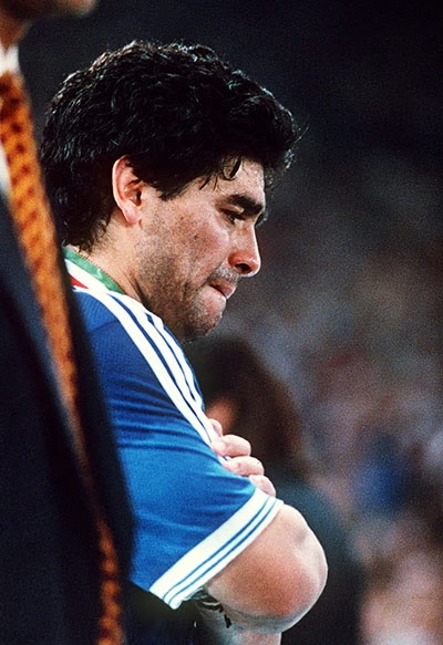 World Cup trong tôi: Italia 90 và những giọt nước mắt lịch sử của ‘Cậu bé vàng’ - Ảnh 3.