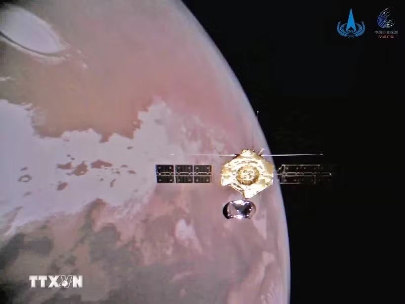 Tàu NASA “nương" vào Sao Hỏa "săn" tiểu hành tinh kim loại quý - Ảnh 1.