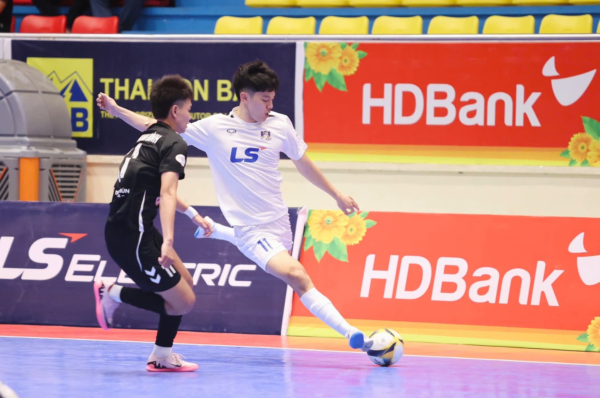 Tin nóng bóng đá Việt hôm nay 16/5: U17 Việt Nam gặp khó trước U17 Australia; Thái Sơn Bắc khẳng định sức mạnh - Ảnh 2.