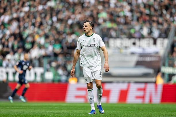 Ở chiến dịch vòng loại World Cup 2026, Tabakovic đóng vai trò đặc biệt quan trọng với 4 bàn thắng, trong đó có pha lập công quý giá giúp Bosnia hòa Italia 1-1 ở trận play-off quyết định