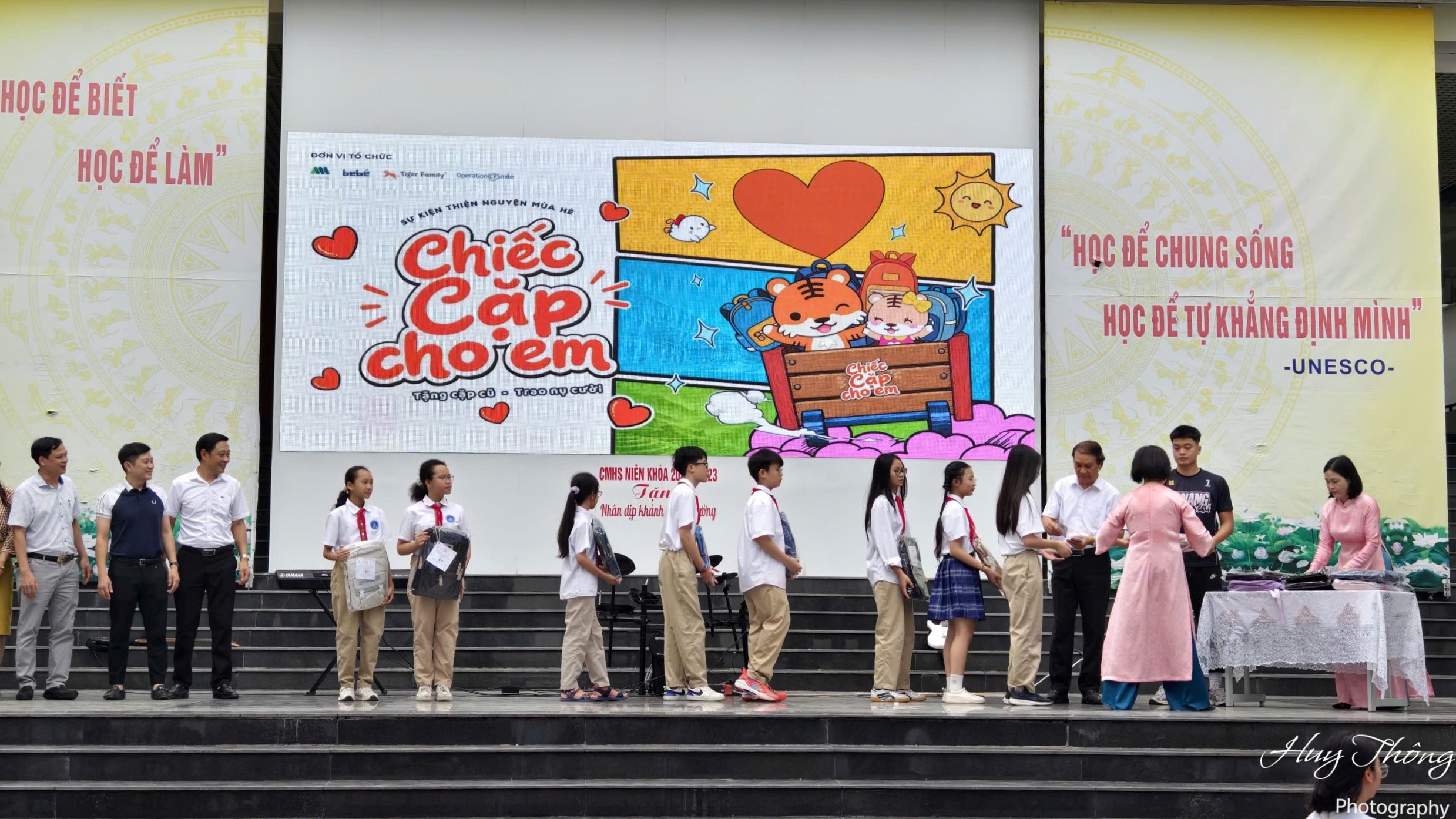 Phát động chương trình "Chiếc cặp cho em" năm 2026: Tròn một thập niên gieo mầm nhân ái - Ảnh 1. Phát động chương trình "Chiếc cặp cho em" năm 2026: Tròn một thập niên gieo mầm nhân ái - Ảnh 1.