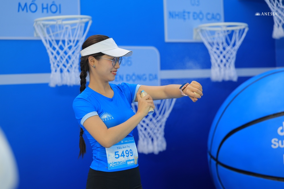 Anh Tú ATUS, Nicky cùng hội yêu nắng khuấy động ANESSA Run To Shine 2026 - Ảnh 4.