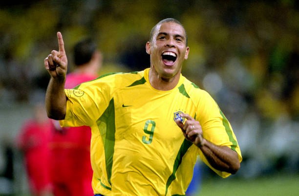 World Cup trong tôi: Cuộc tái sinh thần kỳ của “người ngoài hành tinh” Ronaldo - Ảnh 6. World Cup trong tôi: Cuộc tái sinh thần kỳ của “người ngoài hành tinh” Ronaldo - Ảnh 6.
