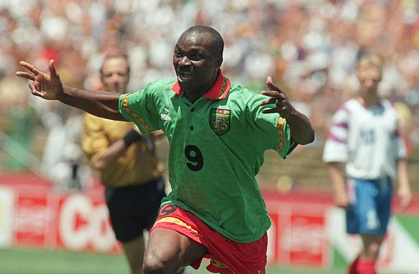 Đứng đầu danh sách những cầu thủ lớn tuổi nhất từng ghi bàn ở World Cup vẫn là huyền thoại Cameroon Roger Milla với cột mốc gần như bất khả xâm phạm: 42 tuổi 39 ngày. Đứng đầu danh sách những cầu thủ lớn tuổi nhất từng ghi bàn ở World Cup vẫn là huyền thoại Cameroon Roger Milla với cột mốc gần như bất khả xâm phạm: 42 tuổi 39 ngày.