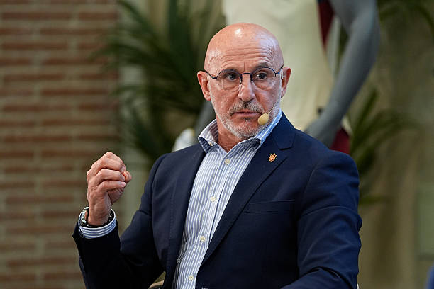 HLV Luis de la Fuente: ‘Tây Ban Nha thuộc nhóm ứng viên vô địch World Cup 2026’