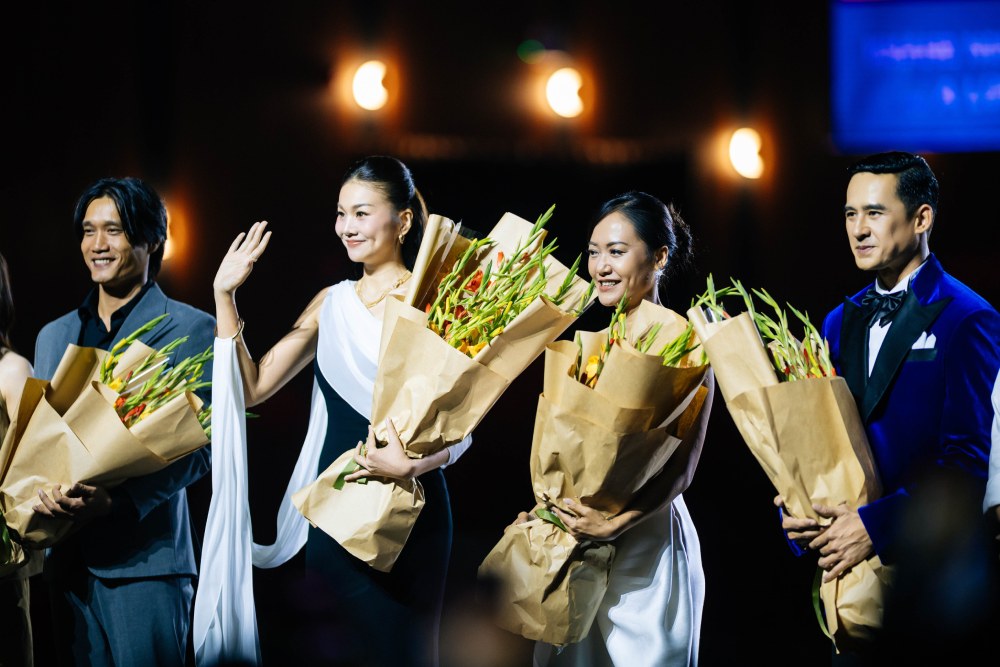 Đạo diễn “Mesdames Thanh Sắc”: Phim kể về thân phận con người ẩn sau thời cuộc biến động - Ảnh 1. Đạo diễn “Mesdames Thanh Sắc”: Phim kể về thân phận con người ẩn sau thời cuộc biến động - Ảnh 1.