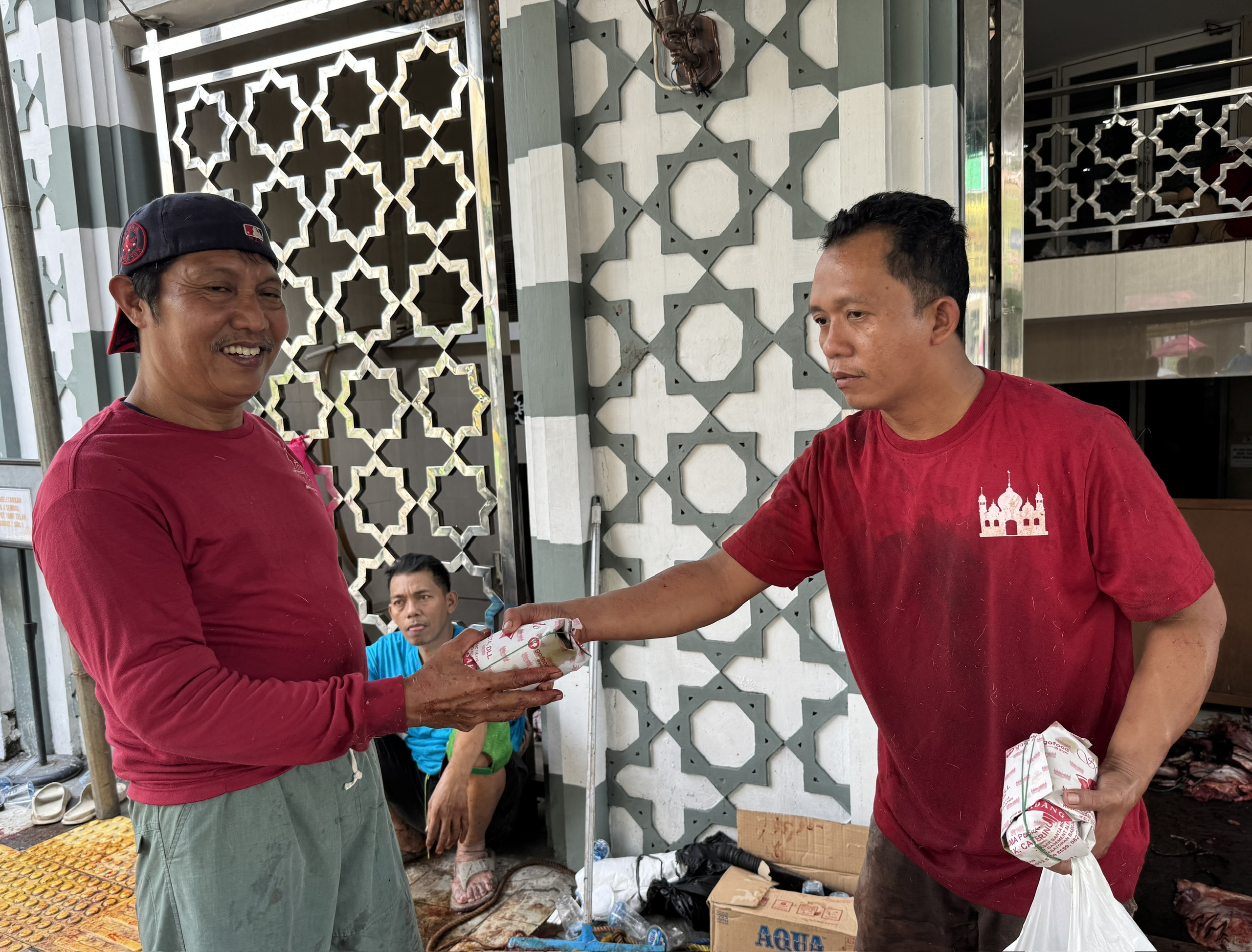 Idul Adha tại Jakarta: Ngày lễ thiêng liêng của lòng nhân ái và sẻ chia - Ảnh 4.
