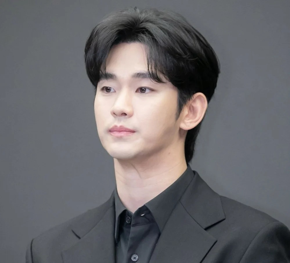 Kim Soo Hyun được minh oan sau scandal chấn động: Cảnh sát xác định bằng chứng bị làm giả bằng AI - Ảnh 1. Kim Soo Hyun được minh oan sau scandal chấn động: Cảnh sát xác định bằng chứng bị làm giả bằng AI - Ảnh 1.