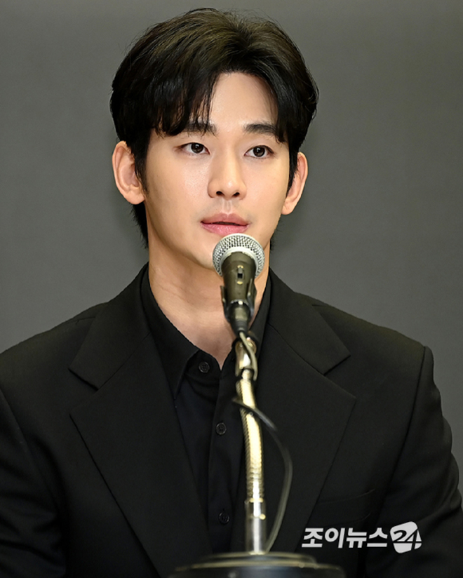 Kim Soo Hyun được minh oan sau scandal chấn động: Cảnh sát xác định bằng chứng bị làm giả bằng AI - Ảnh 2. Kim Soo Hyun được minh oan sau scandal chấn động: Cảnh sát xác định bằng chứng bị làm giả bằng AI - Ảnh 2.