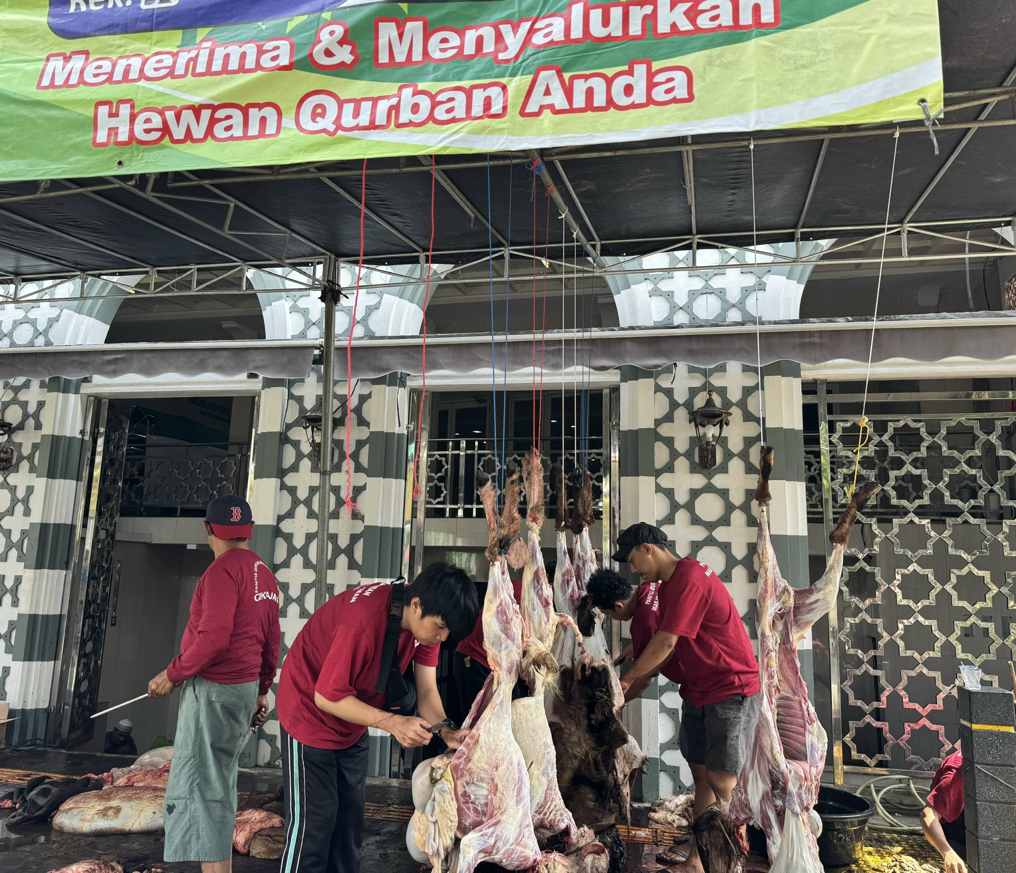Idul Adha tại Jakarta: Ngày lễ thiêng liêng của lòng nhân ái và sẻ chia - Ảnh 3.