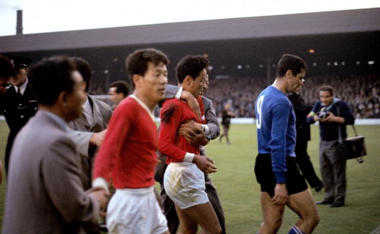 Chuyện World Cup ngày xưa: Ngày Triều Tiên tạo địa chấn trước Italy bằng nguồn cảm hứng Chollima - Ảnh 3.