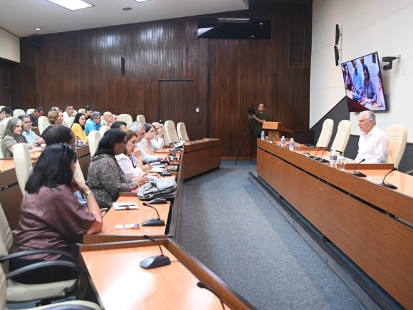 HEBERSaVax: Kỳ vọng mới trong điều trị ung thư từ công nghệ sinh học Cuba - Ảnh 1.