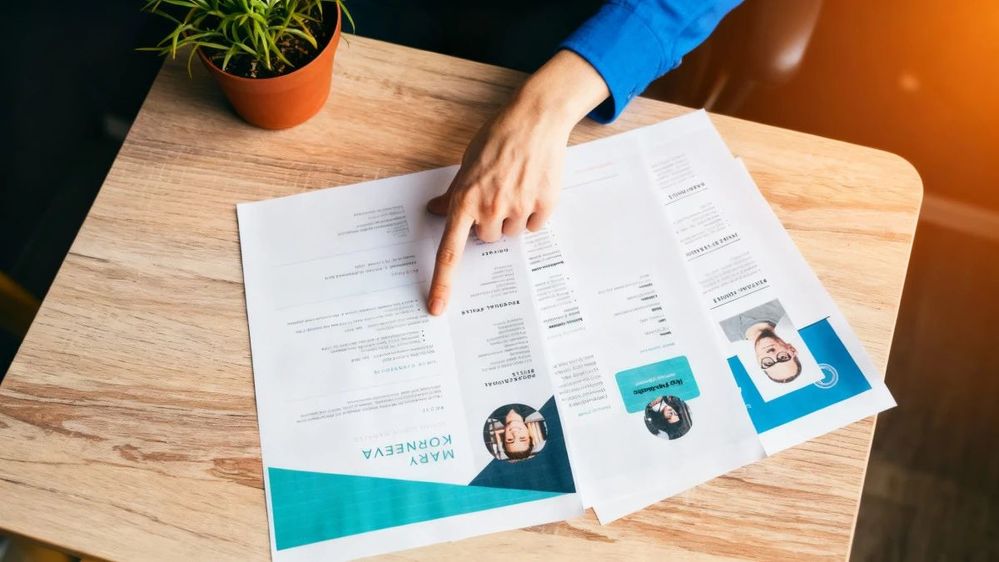 5 Bí quyết tối ưu CV giúp bạn vượt qua vòng lọc ATS và gây ấn tượng với nhà tuyển dụng - Ảnh 4.