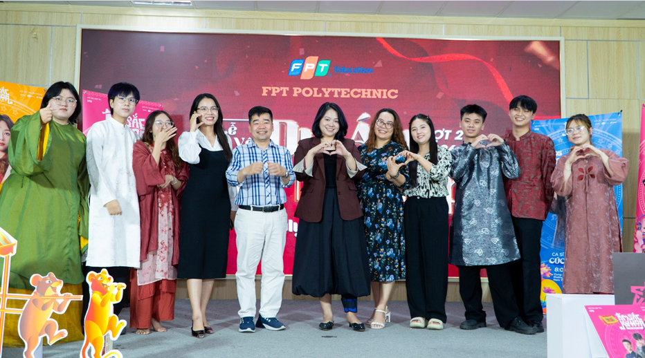 Dấu ấn văn hóa Việt trong đồ án tốt nghiệp sinh viên - Ảnh 5. Dấu ấn văn hóa Việt trong đồ án tốt nghiệp sinh viên - Ảnh 5.