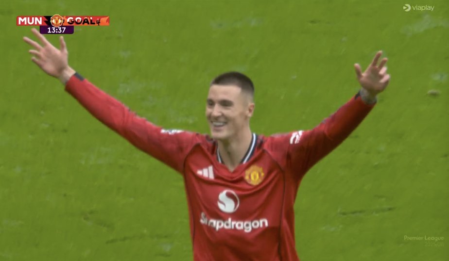 Đánh bại Liverpool trong trận cầu 5 bàn thắng, MU chính thức trở lại Champions League - Ảnh 6.