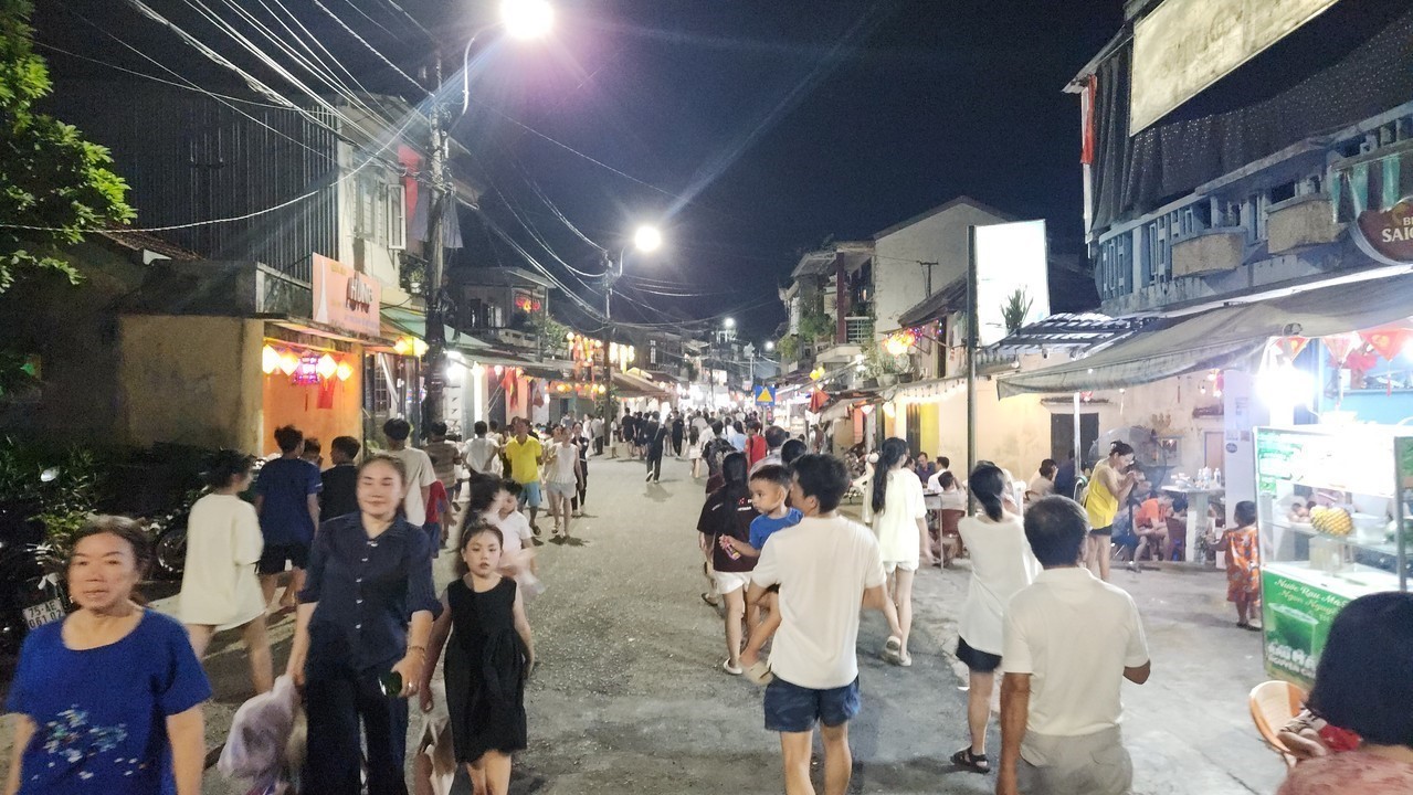 Lễ hội “Ký ức tuổi thơ trong lòng phố cổ” - Ảnh 2.