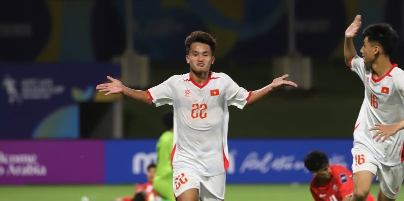 Đậu Quang Hưng được đào tạo từ lò SLNA rồi đến học viện Juventus Việt Nam. Ảnh: VFF