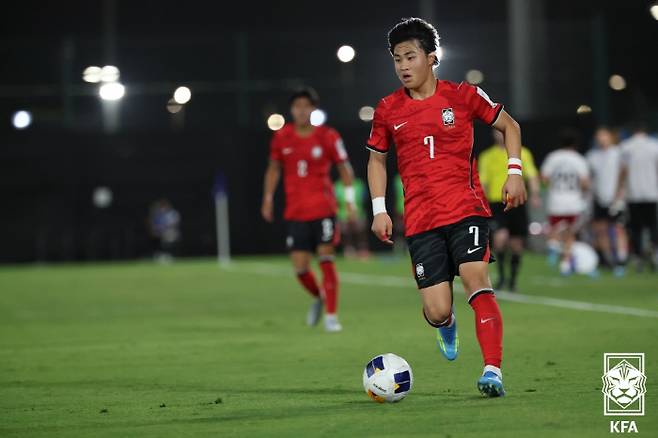 Báo Hàn Quốc lo đội nhà mất điểm trước U17 Việt Nam - Ảnh 2.