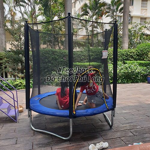 Mua bạt nhún Trampoline giá rẻ, chất lượng ở đâu TPHCM? Bạt nhún Phú Long giải mã bài toán kinh tế - Ảnh 1. Mua bạt nhún Trampoline giá rẻ, chất lượng ở đâu TPHCM? Bạt nhún Phú Long giải mã bài toán kinh tế - Ảnh 1.
