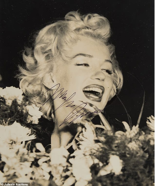 100 năm Marilyn Monroe: Người phụ nữ khiến thế giới không thể quên - Ảnh 1. 100 năm Marilyn Monroe: Người phụ nữ khiến thế giới không thể quên - Ảnh 1.