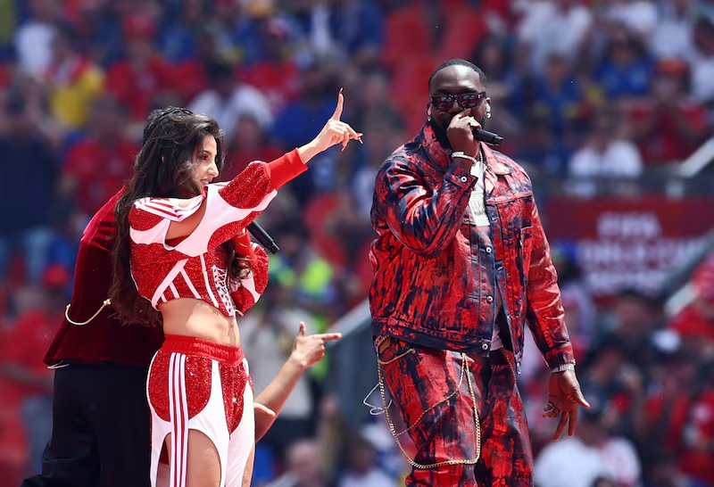Canada khai màn World Cup 2026 bằng đại tiệc âm nhạc của Alanis Morissette, Michael Buble và dàn sao quốc tế - Ảnh 6.
