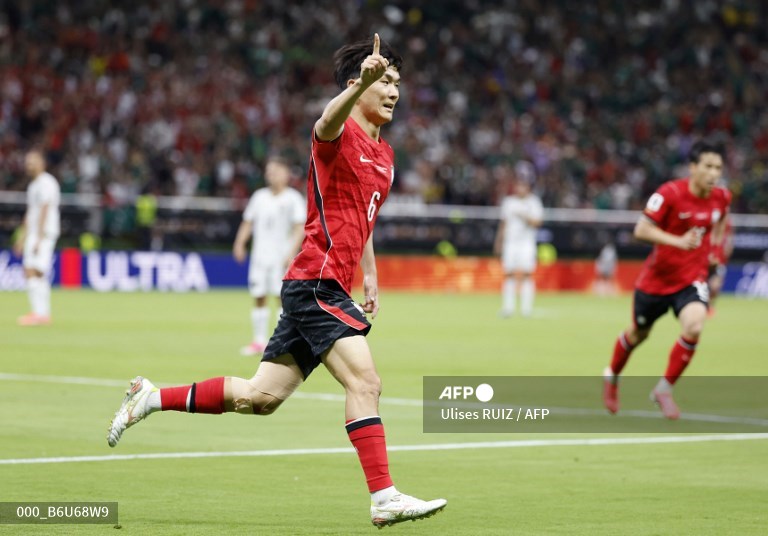 Hwang In Beom khẳng định Hàn Quốc sẽ làm tất cả để đánh bại tuyển Mexico. Ảnh: AFP Hwang In Beom khẳng định Hàn Quốc sẽ làm tất cả để đánh bại tuyển Mexico. Ảnh: AFP