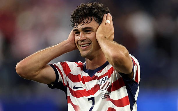 Con trai huyền thoại bóng đá Mỹ gây sốt ở World Cup 2026 với siêu phẩm trivela