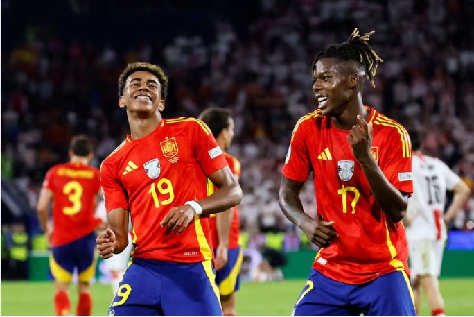 Đội hình dự kiến Tây Ban Nha vs Cape Verde (bảng H World Cup 2026): Yamal và Nico Williams dự bị? - Ảnh 1.