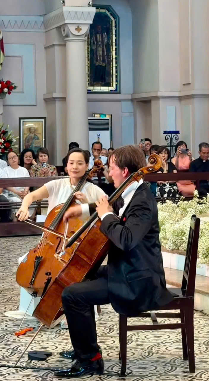 Khi Bach vang lên dưới vòm Nhà thờ Cửa Bắc - Ảnh 10. Khi Bach vang lên dưới vòm Nhà thờ Cửa Bắc - Ảnh 10.