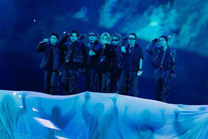Hàn Quốc: Hiệu ứng concert BTS thúc đẩy chi tiêu của du khách quốc tế tại Busan - Ảnh 1. Hàn Quốc: Hiệu ứng concert BTS thúc đẩy chi tiêu của du khách quốc tế tại Busan - Ảnh 1.
