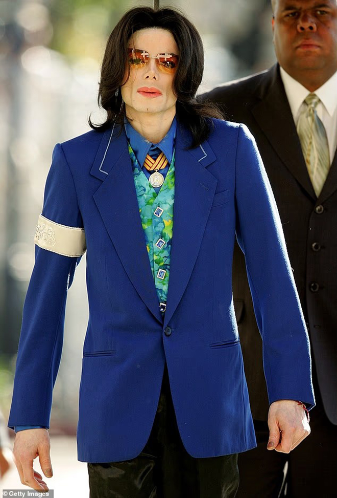 "Michael" lập kỷ lục phòng vé: Vì sao phim tiểu sử về Vua nhạc pop gây bão toàn cầu? - Ảnh 6. "Michael" lập kỷ lục phòng vé: Vì sao phim tiểu sử về Vua nhạc pop gây bão toàn cầu? - Ảnh 6.