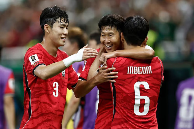 Các đội bóng châu Á không còn bất bại tại World Cup 2026 - Ảnh 1. Các đội bóng châu Á không còn bất bại tại World Cup 2026 - Ảnh 1.