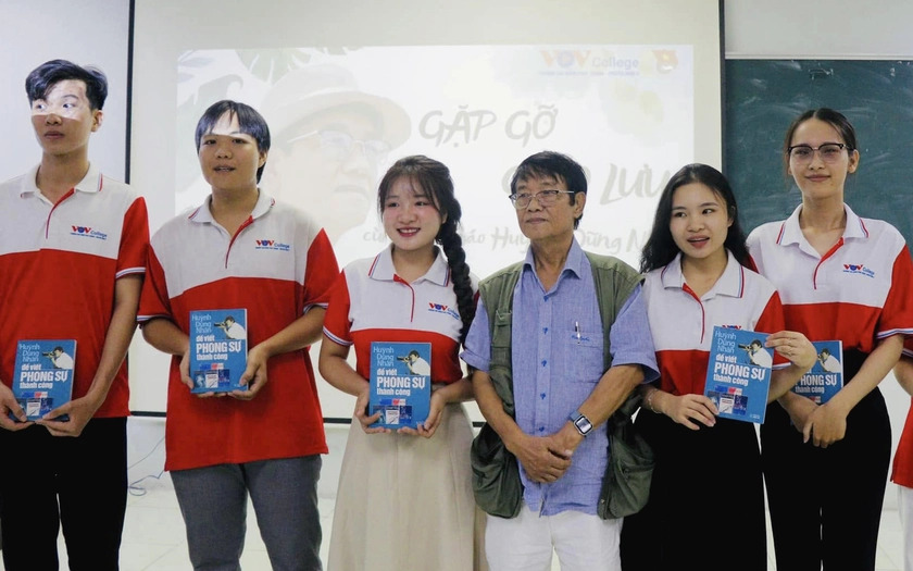 Nhà báo Huỳnh Dũng Nhân: Hành trình dấn thân hơn "40 năm đi, yêu và viết" - Ảnh 8. Nhà báo Huỳnh Dũng Nhân: Hành trình dấn thân hơn "40 năm đi, yêu và viết" - Ảnh 8.
