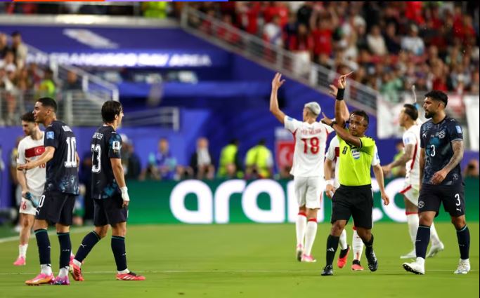 Miguel Almiron lên tiếng sau chiếc thẻ đỏ lịch sử tại World Cup 2026 - Ảnh 1. Miguel Almiron lên tiếng sau chiếc thẻ đỏ lịch sử tại World Cup 2026 - Ảnh 1.